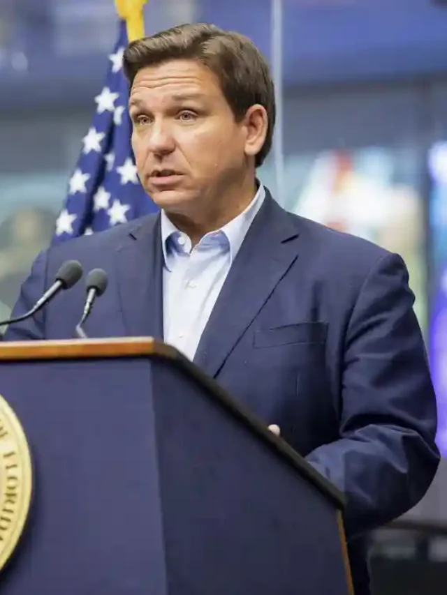 Ron DeSantis changes with the breeze during Hurricane