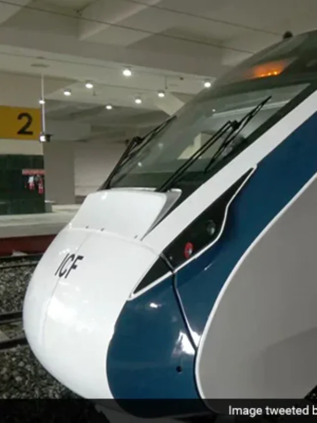 o4be09ks_vande-bharat-express